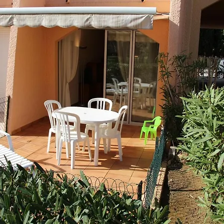 T2 Terrasse, Les Mimosas La Faviere, 5 Pers, 5 Mn A Pieds Des Plages Et Commerces דירה *