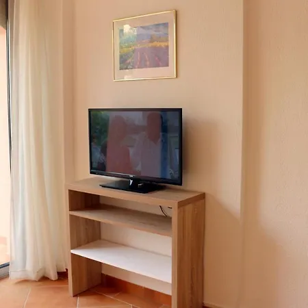 Apartamento T2 Terrasse, Les Mimosas La Faviere, 5 Pers, 5 Mn A Pieds Des Plages Et Commerces