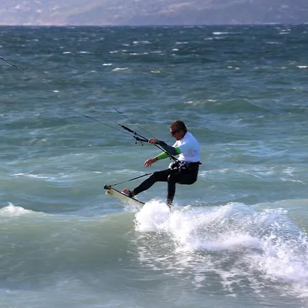 T2 Terrasse, Les Mimosas La Faviere, 5 Pers, 5 Mn A Pieds Des Plages Et Commerces דירה *